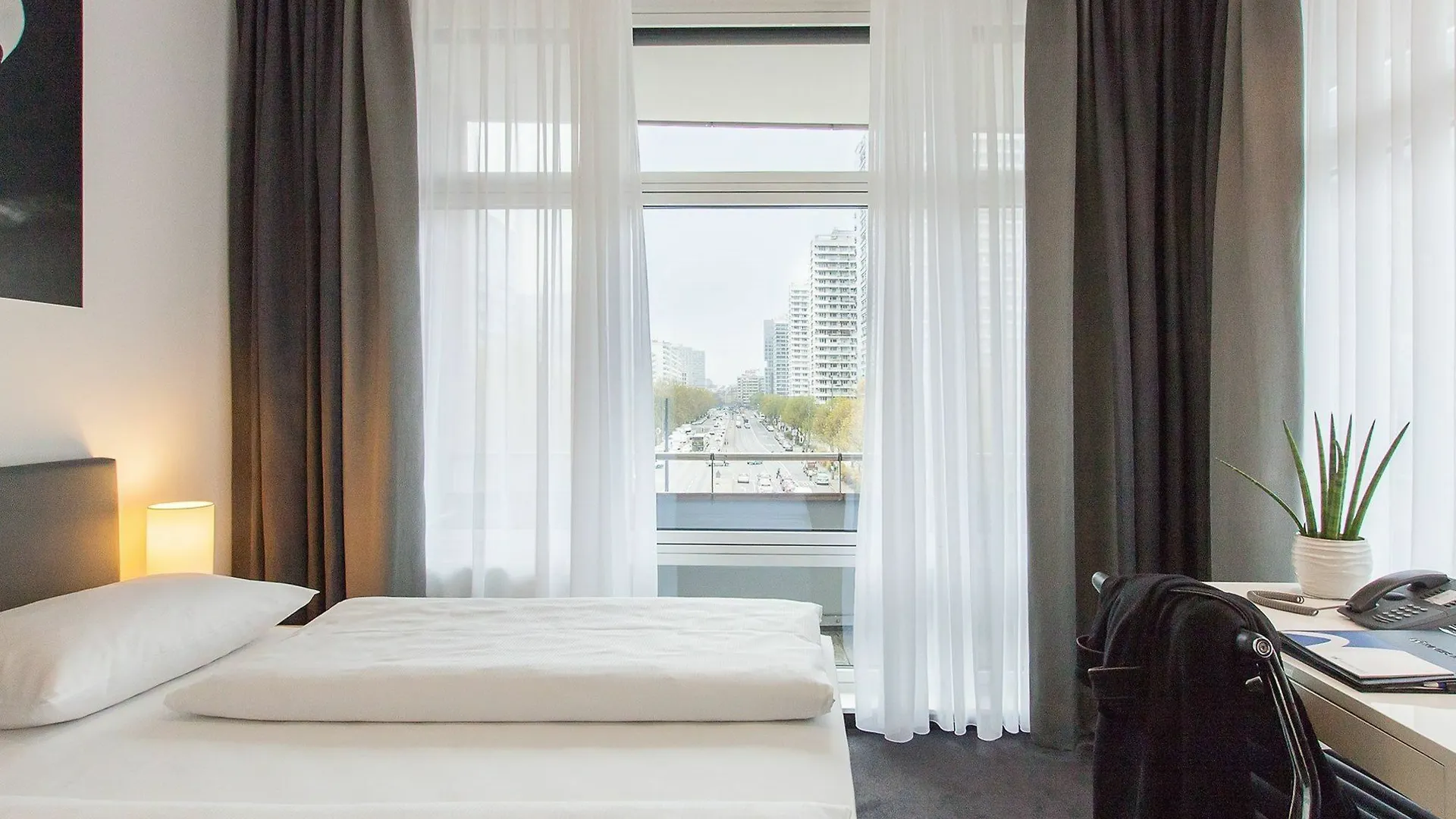 Garner Hotel Berlin - Gendarmenmarkt By Ihg 4*,