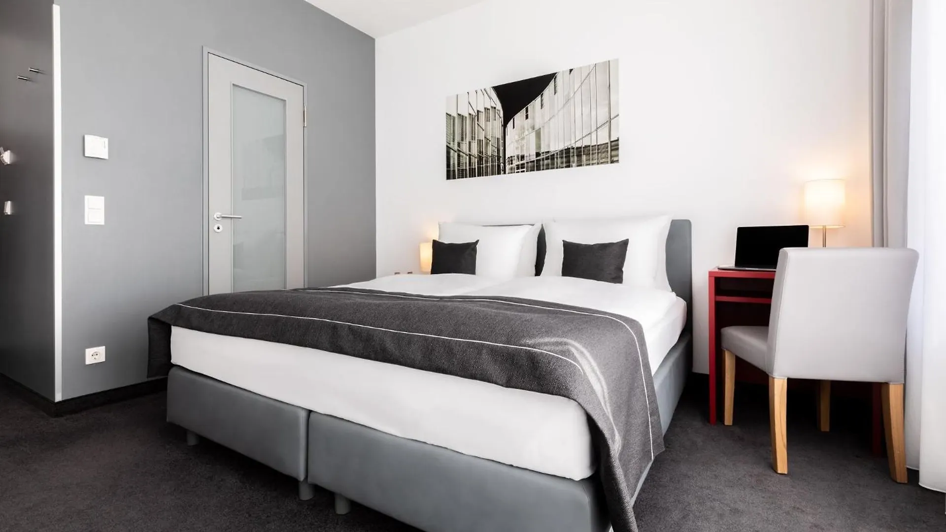 Garner Hotel Berlin - Gendarmenmarkt By Ihg