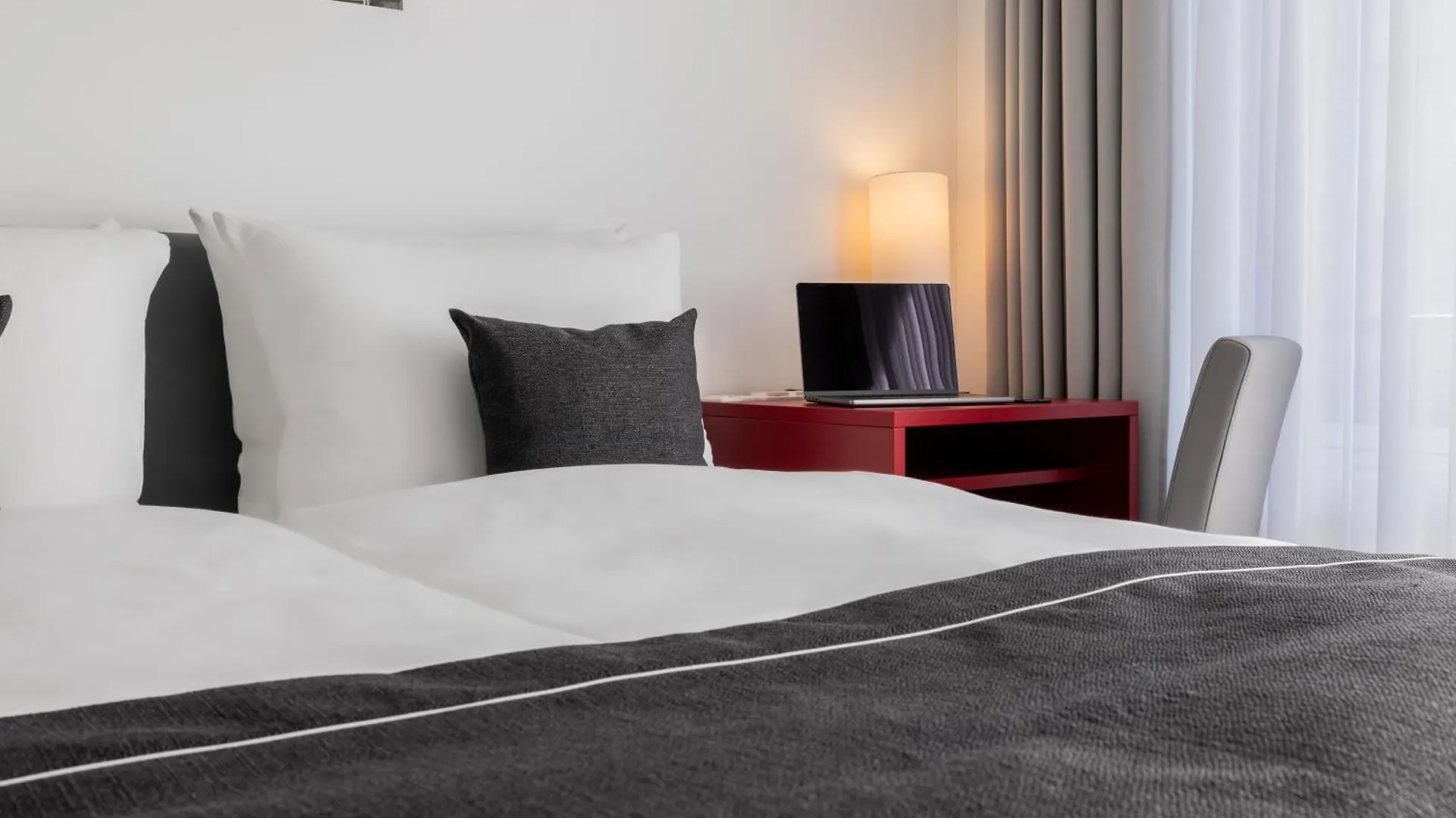 Garner Hotel Berlin - Gendarmenmarkt By Ihg 4*,